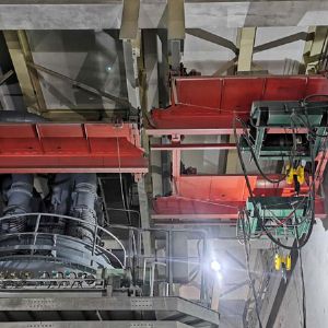 過(guò)軌吊起重機(jī)